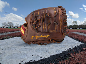 Personalized, Custom Baseball & Softball Gloves