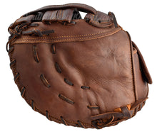 back of the Shoeless Jane 12.5" Fastpitch First Base mitt