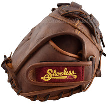 Women's Fastpitch First Base Mitt Adjustable Wrist Strap